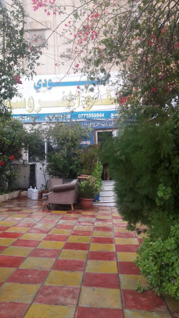 Al Seoudi Furnished Units Apartment Az Zarqa Exterior foto