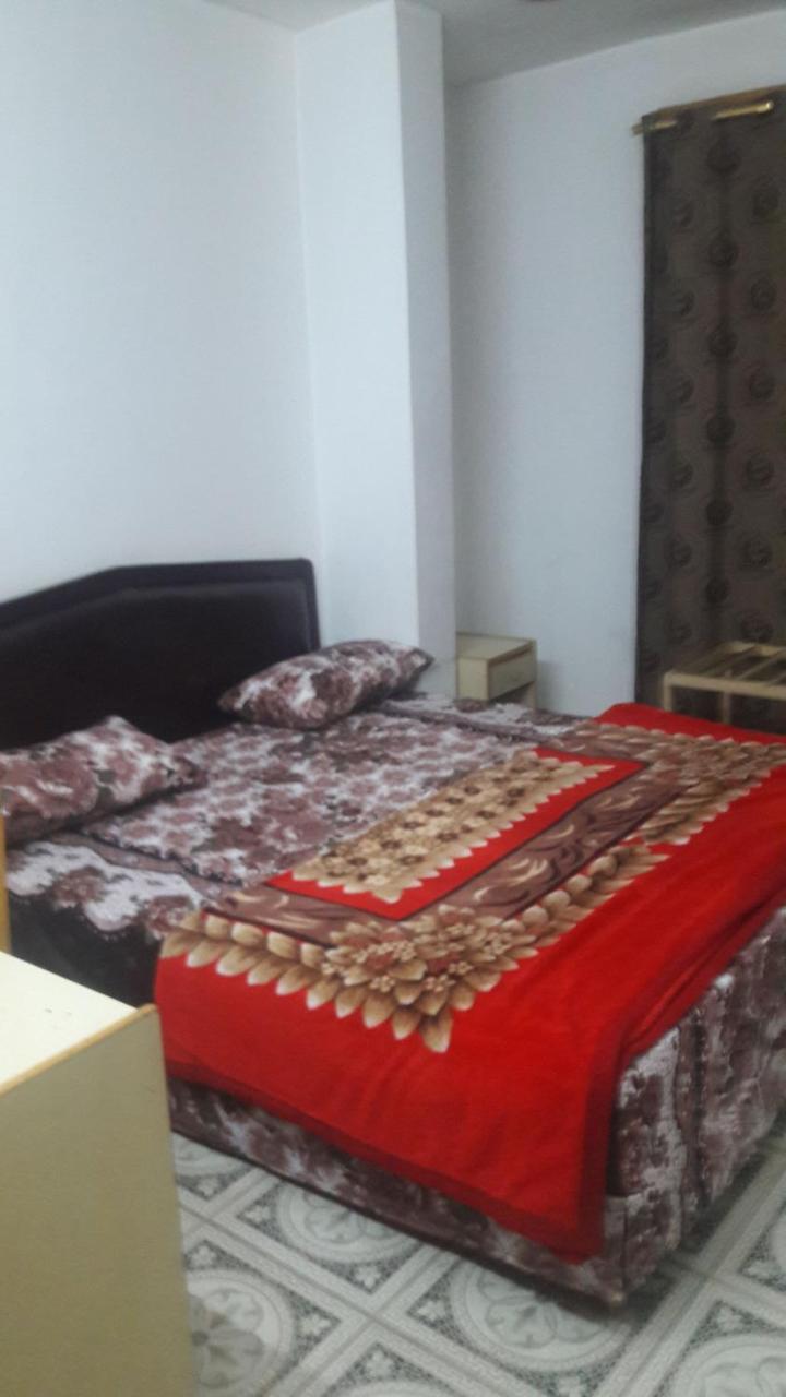 Al Seoudi Furnished Units Apartment Az Zarqa Exterior foto